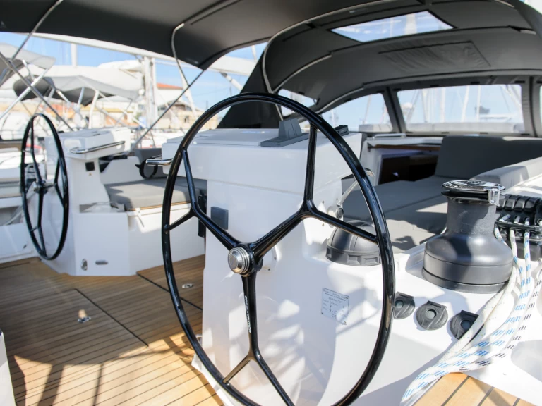 Sailboat rental with or without captain Bavaria Lefkáda