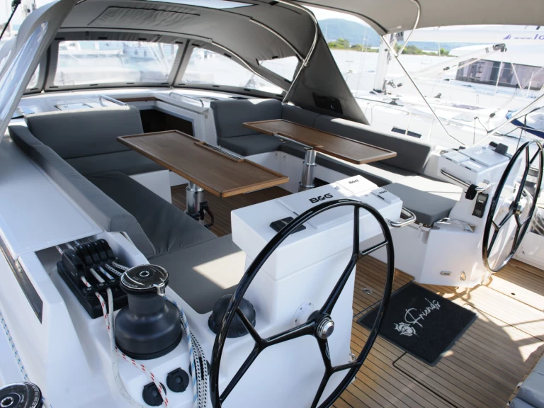 Bareboat Rental Sailboat Bavaria with a boat licence