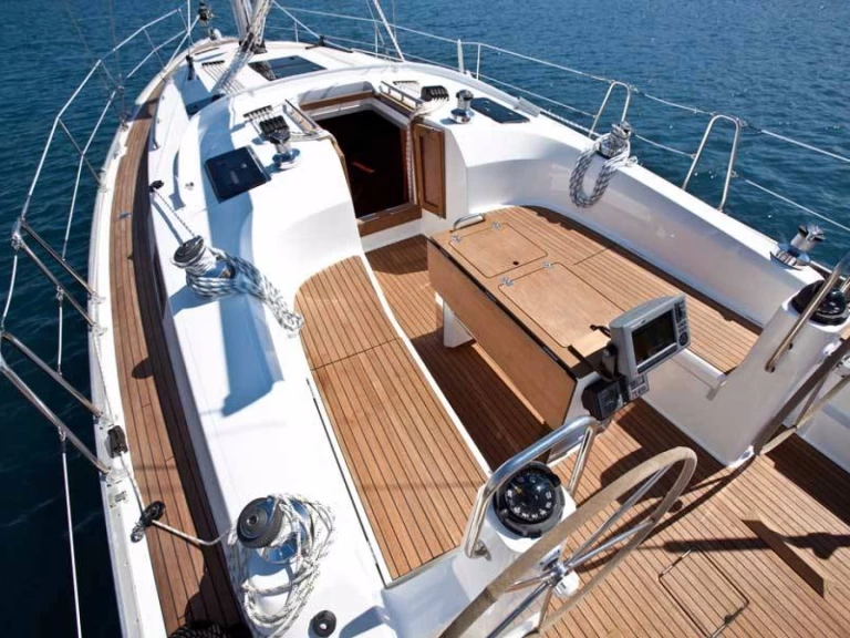 Sailboat rental with or without captain Bavaria Primošten