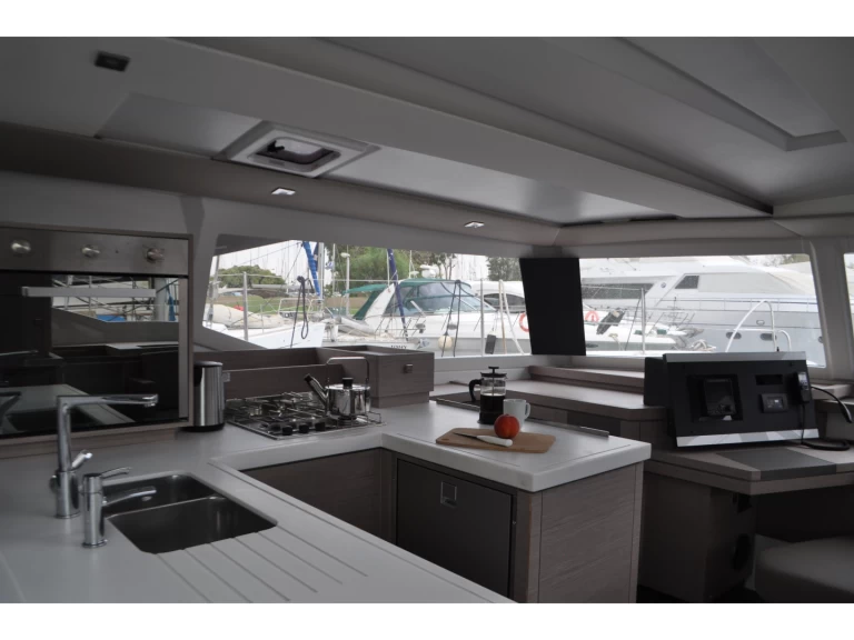 Catamaran rental with or without captain Fountaine Pajot Alimos