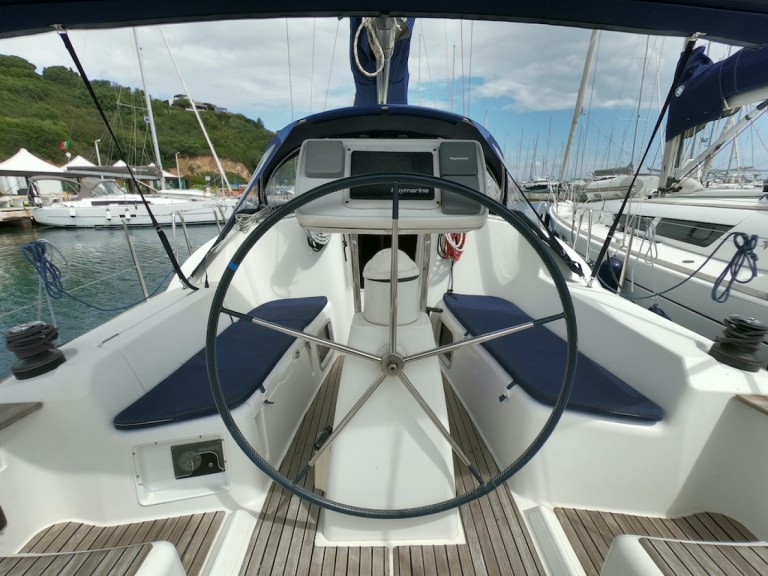 Sailboat rental in Olbia - Jeanneau Sun Odyssey 36i Performance