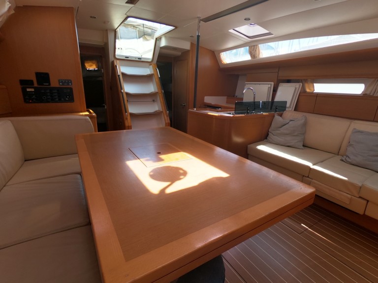 Sailboat rental with or without captain Jeanneau Olbia