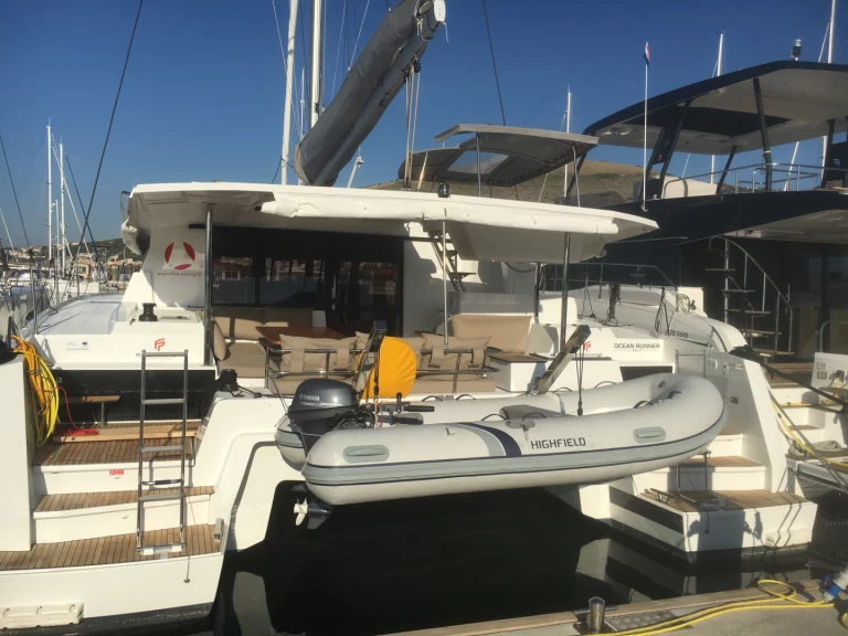 Bareboat Rental Catamaran Fountaine Pajot with a boat licence
