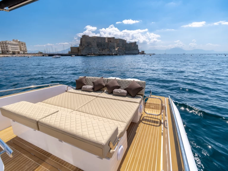 Bareboat Rental Motorboat Salpa with a boat licence