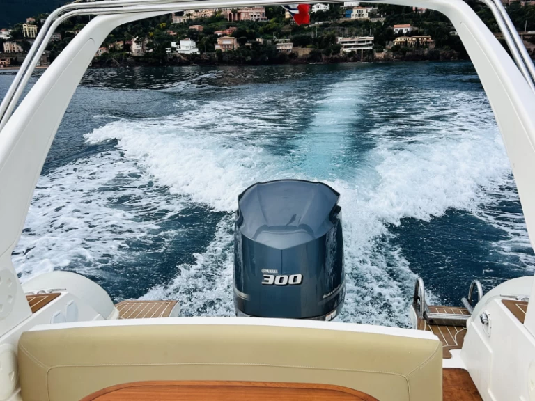 Boat rental Capelli Tempest 850 WA in Golfe-Juan on Samboat