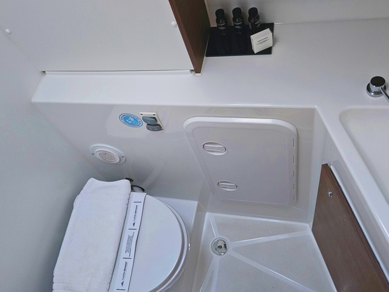 Catamaran rental with or without captain Lagoon Marmaris