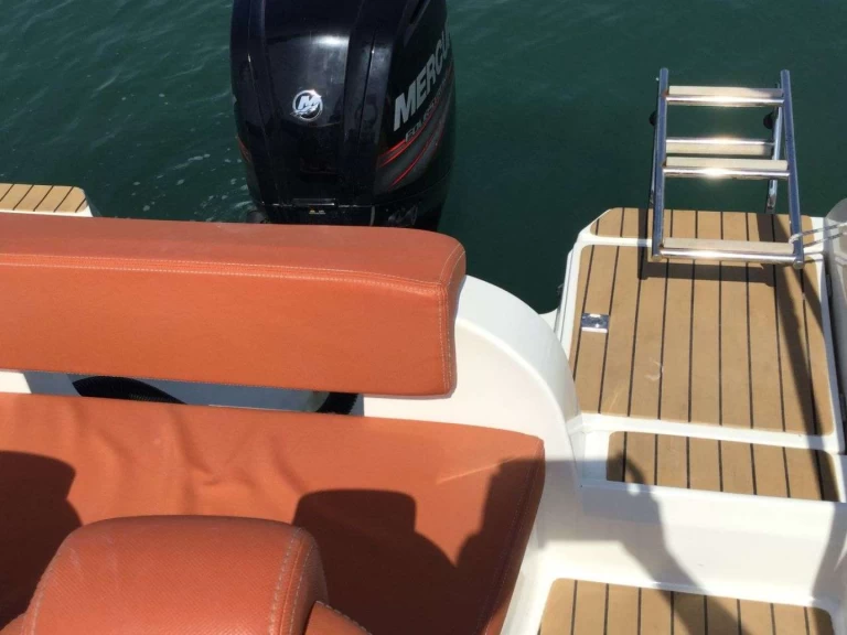 Motorboat rental with or without captain Okiboats Medulin