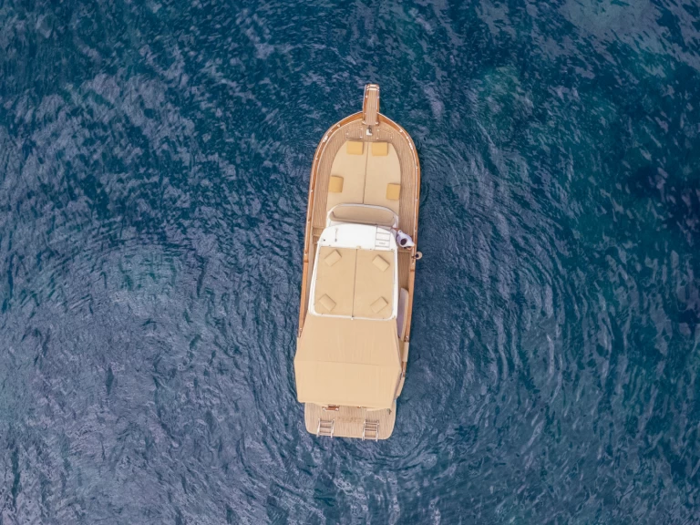 Rent a Cantieri del Cilento 12 Forio