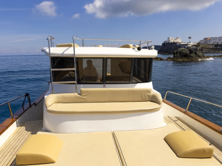 Boat rental Cantieri del Cilento 12 in Forio on Samboat