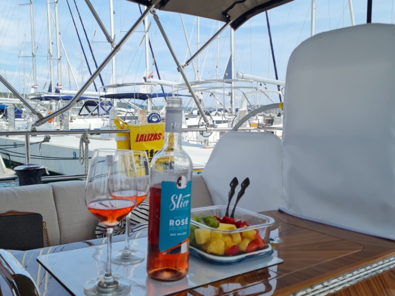 Bareboat Rental Sailboat Elan with a boat licence