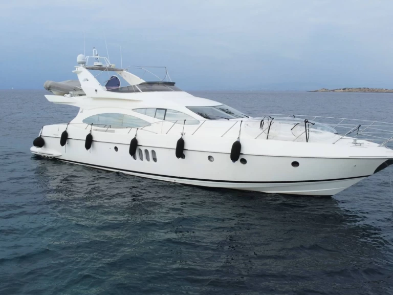 Motorboat rental in Piraeus Port - Azimut Azimut 68