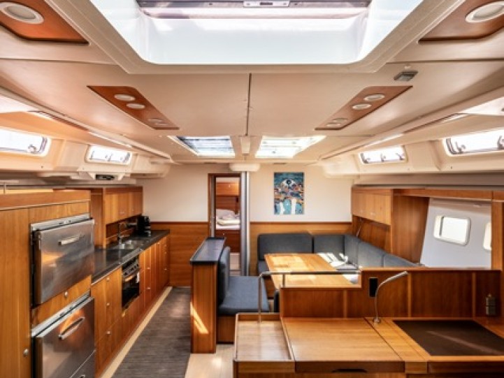 Yacht charter Piraeus cheap Hanse 575