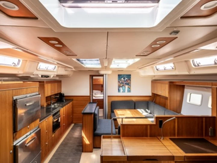 Yacht charter Piraeus cheap Hanse 575