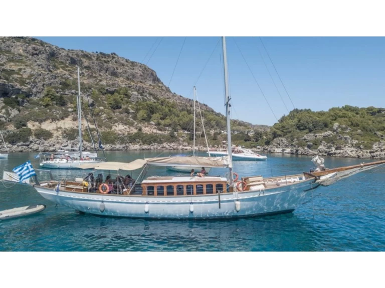 Bareboat Rental Sailboat  with a boat licence