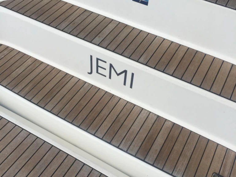 Bavaria Cruiser 50 in Rhodes (City) on SamBoat