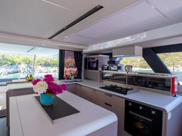 Catamaran rental with or without captain Fountaine Pajot Fethiye