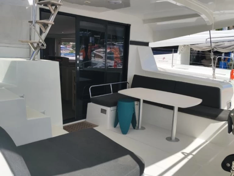 Boat rental Lagoon Lagoon 42 in Le Marin on Samboat