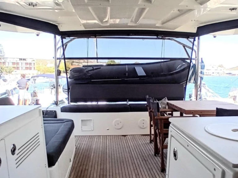 Catamaran rental in Skiathos - Lagoon Lagoon 46