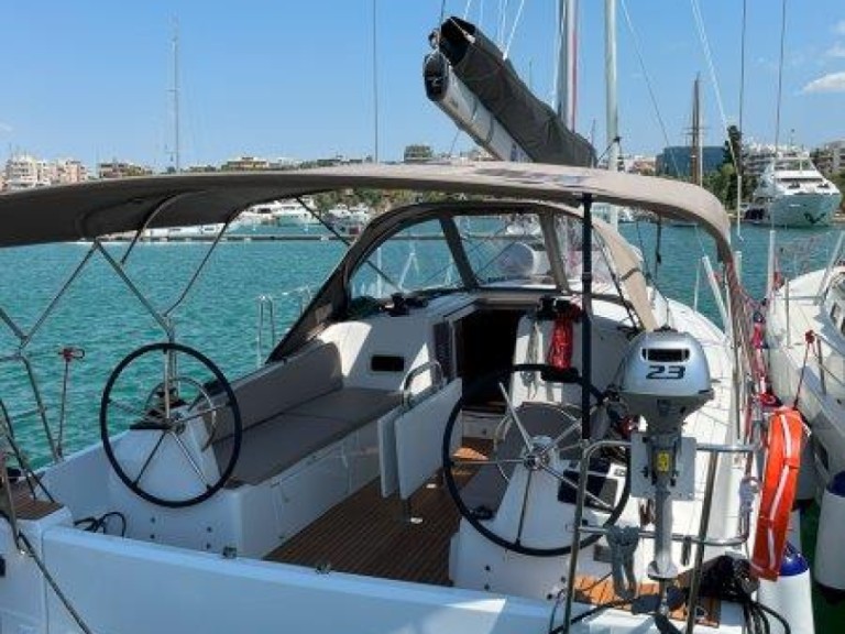 Jeanneau Sun Odyssey 380 charter bareboat or captained in  Lávrio