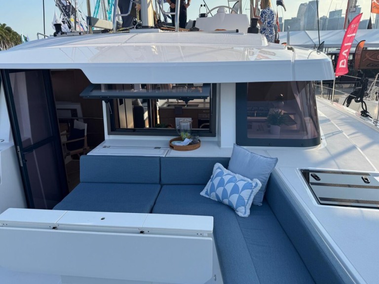 Catamaran rental in Marsh Harbour - Bali Bali 4.6