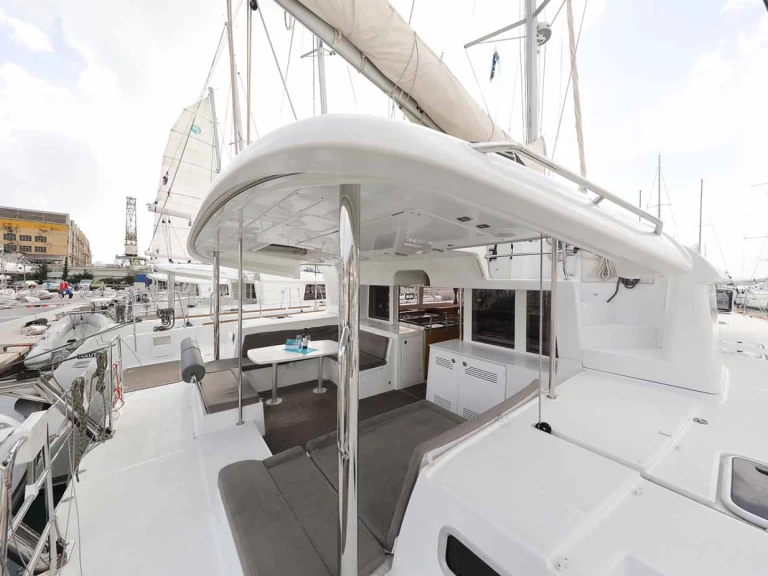 Bareboat Rental Catamaran Lagoon with a boat licence