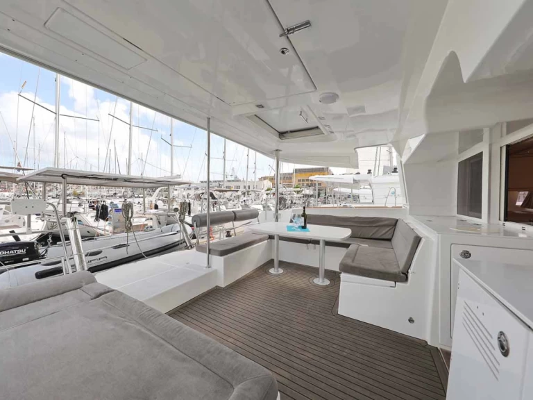 Lagoon Lagoon 450 F charter bareboat or captained in  Murter-Kornati