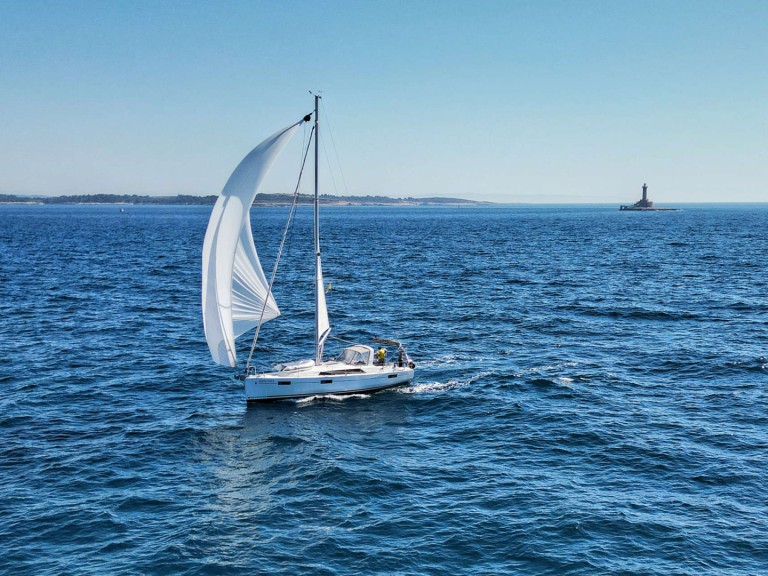 Rent a Bénéteau Oceanis 41.1 Rogoznica