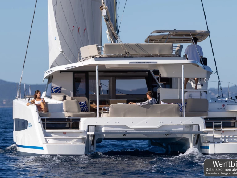 Catamaran rental in Palma de Mallorca - Fountaine Pajot Fountaine Pajot FP 44 Maestro - 3 cab.