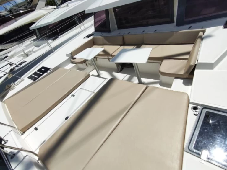 Bali Bali 4.3 in Le Marin on SamBoat