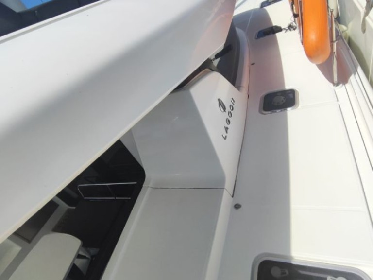 Lagoon Lagoon 42 charter bareboat or captained in  Le Marin