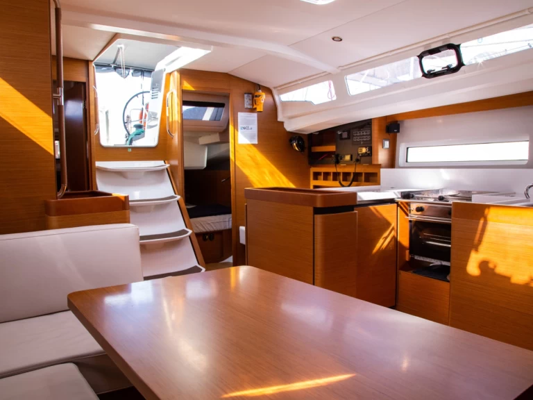 Sailboat rental with or without captain Jeanneau Nydri