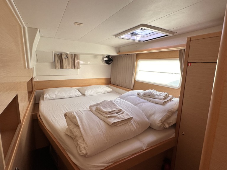 Boat rental Lagoon Lagoon 400 in Fethiye on Samboat