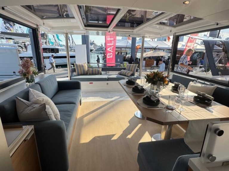 Catamaran rental in Marsh Harbour - Bali Bali 4.6