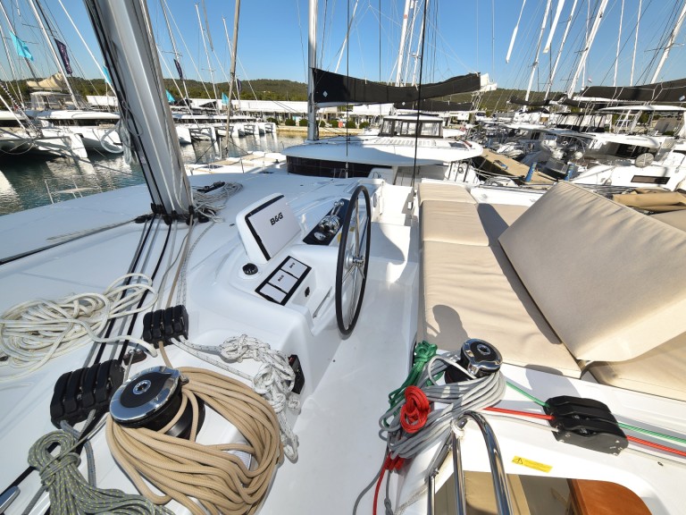 Catamaran rental in Rogoznica - Lagoon Lagoon 46