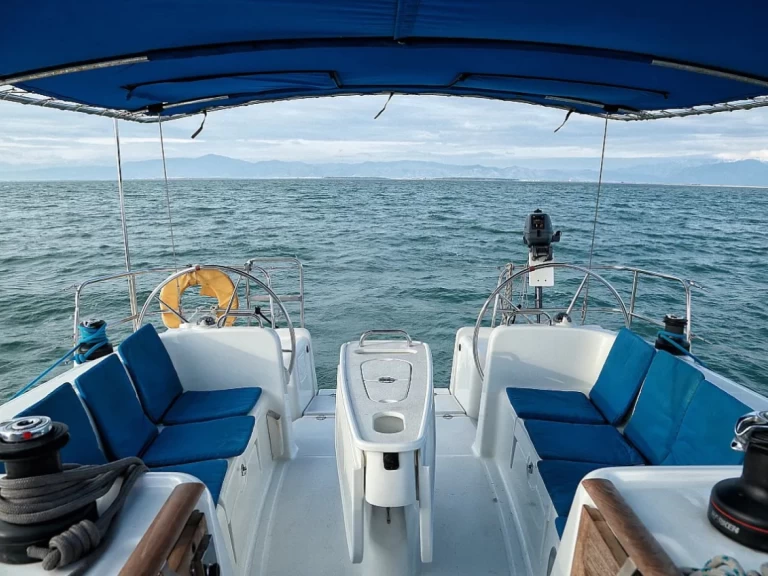 Sailboat rental in Préveza - Bénéteau Cyclades 43.4