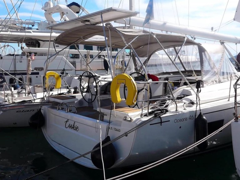 Bareboat Rental Sailboat Bénéteau with a boat licence