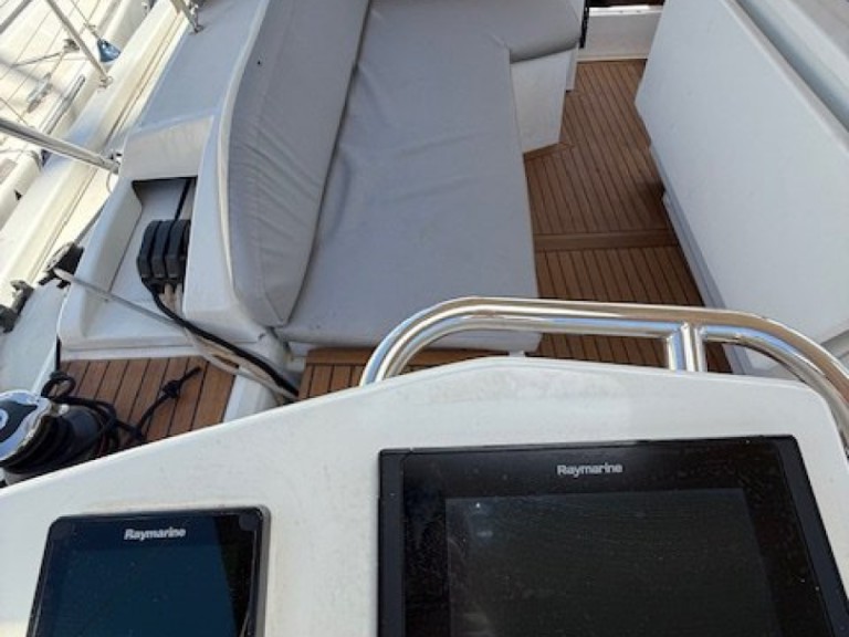 Bénéteau Oceanis 46.1 charter bareboat or captained in  Préveza