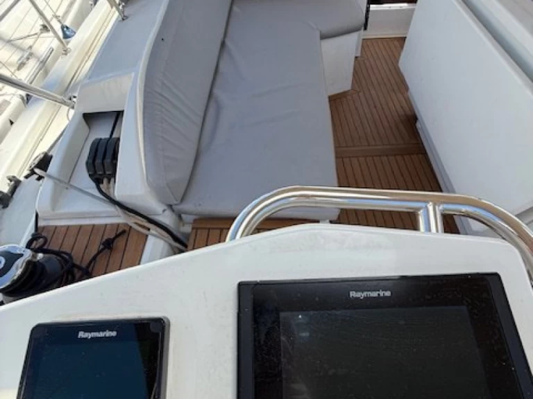 Bénéteau Oceanis 46.1 charter bareboat or captained in  Préveza