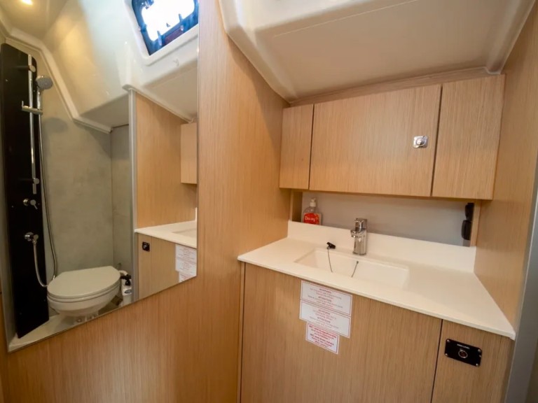 Rent a Bavaria Bavaria C38 Cogolin