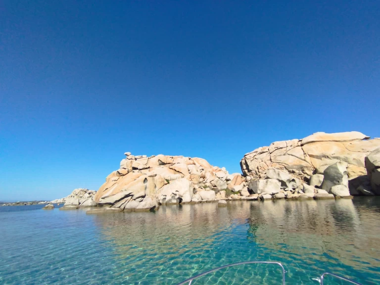 Jeanneau Cap Camarat 6.5 CC Serie 3 in Porto-Vecchio on SamBoat