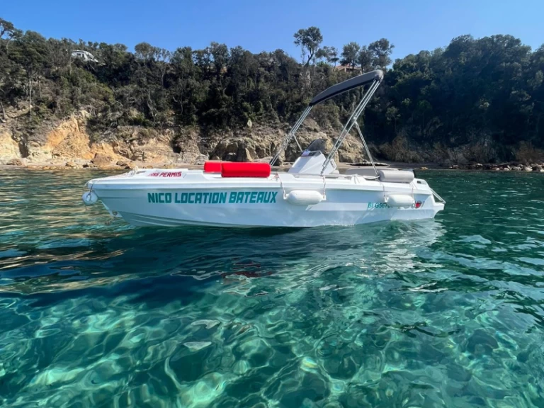 ROTO 450s Family charter bareboat or captained in  Galéria