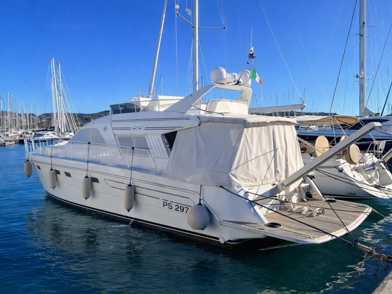 Boat rental Raffaelli STORM S in Porto Riva di Traiano on Samboat