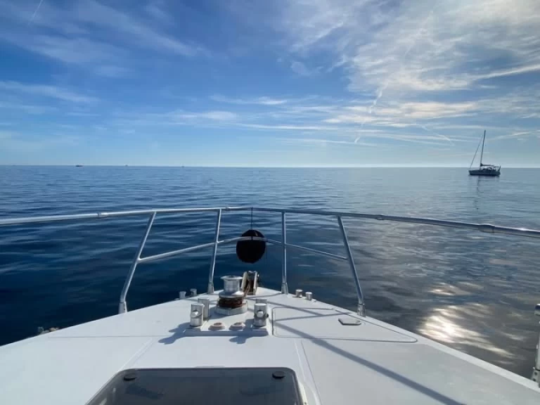 Bareboat Rental Motorboat Raffaelli with a boat licence