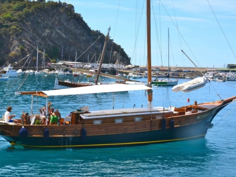 Motorboat rental with or without captain SIMEONI Chiavari