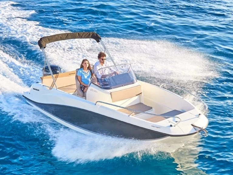 Rent a Quicksilver Activ 605 Open Calp / Calpe