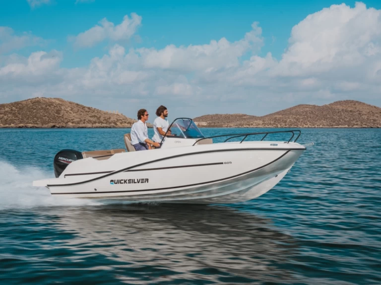 Quicksilver Activ 605 Open in Calp / Calpe on SamBoat