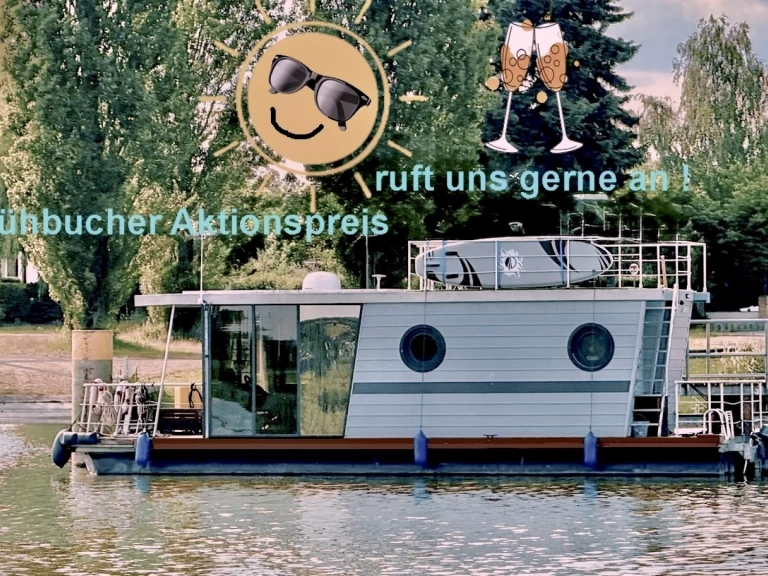 Houseboat rental with or without captain LaMare Radewege