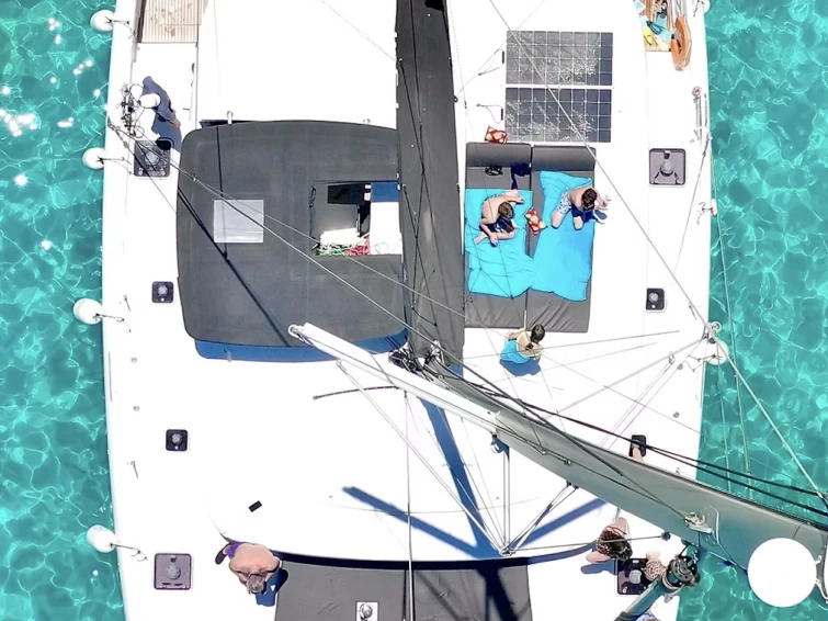 Boat rental Lagoon Lagoon 42 in Palioúri on Samboat