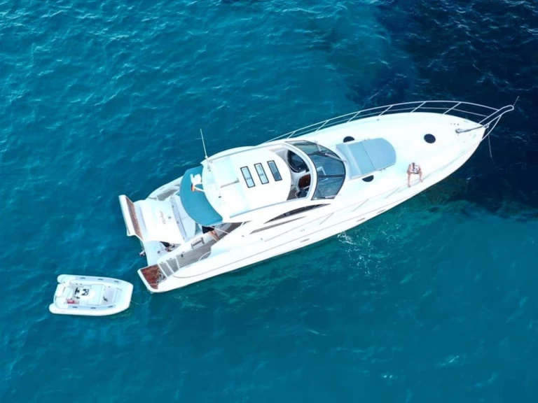 Rent a Sunseeker Portofino 53 Marina de Dénia