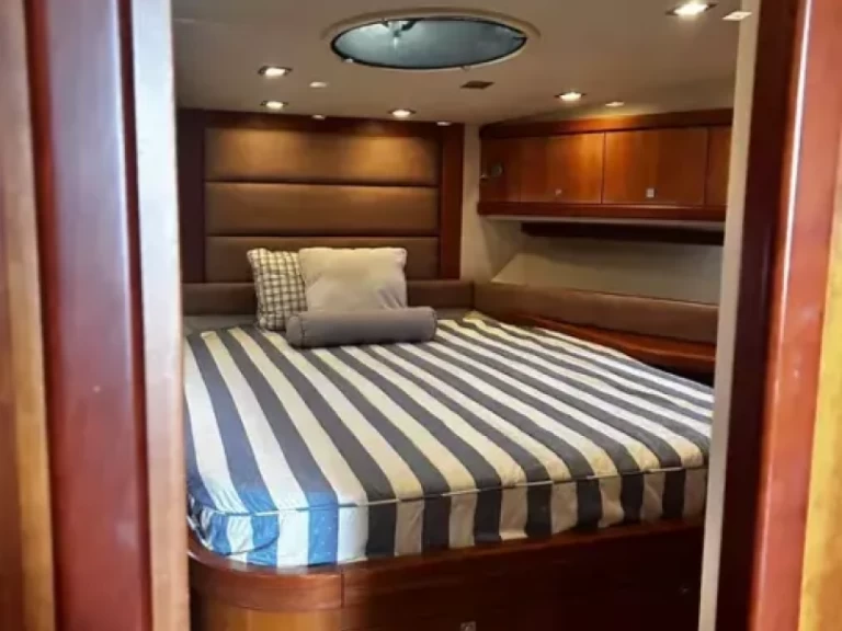 Yacht charter Marina de Dénia cheap Portofino 53